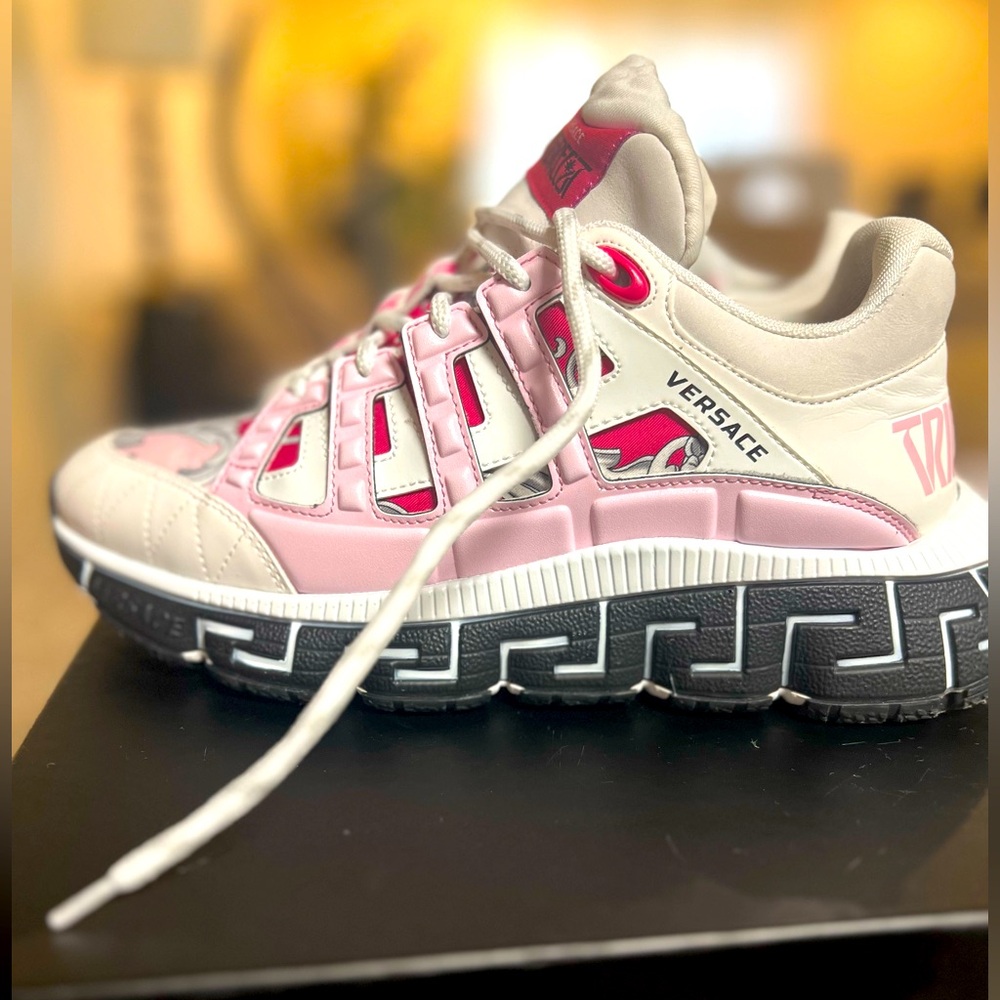 Versace Women’s Trigreca Sneakers